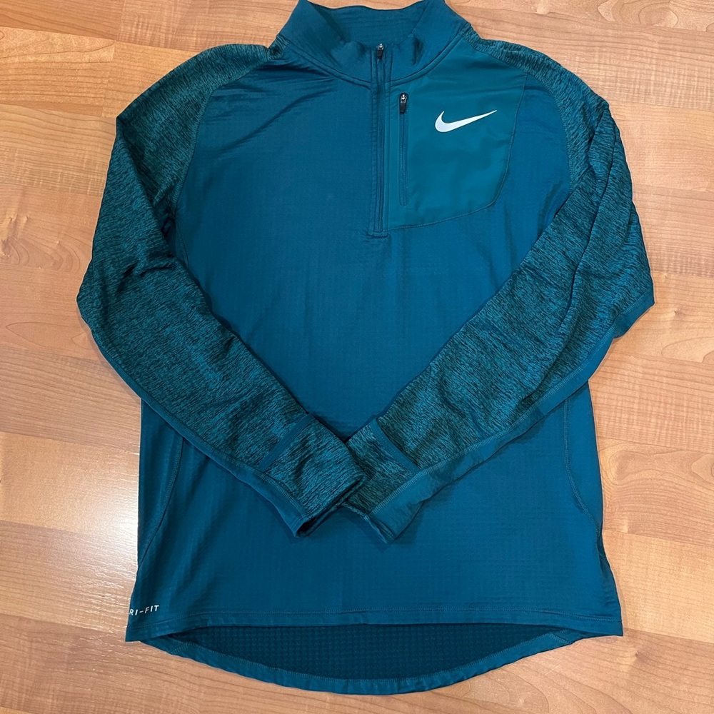 Nike running quarter zip size large